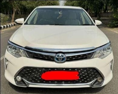 Toyota Camry Hybrid 2017