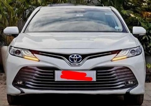 Toyota Camry HYBRID BS6 2021