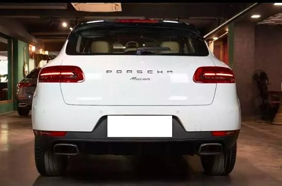 Porsche Macan Turbo 2015