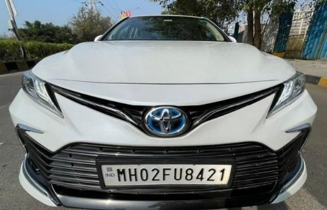 Toyota Camry HYBRID 2022