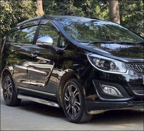 Mahindra Marazzo M8 7 STR 2019