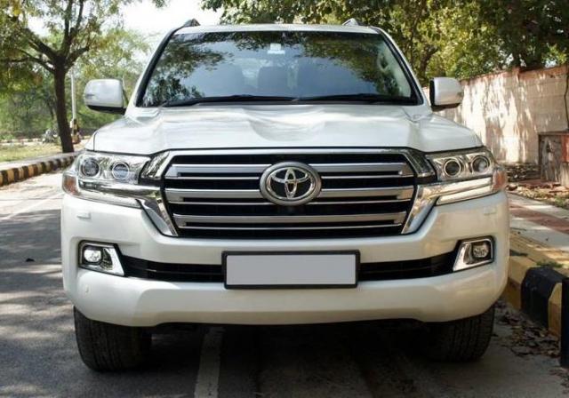 Toyota Land Cruiser LC 200 VX 2016