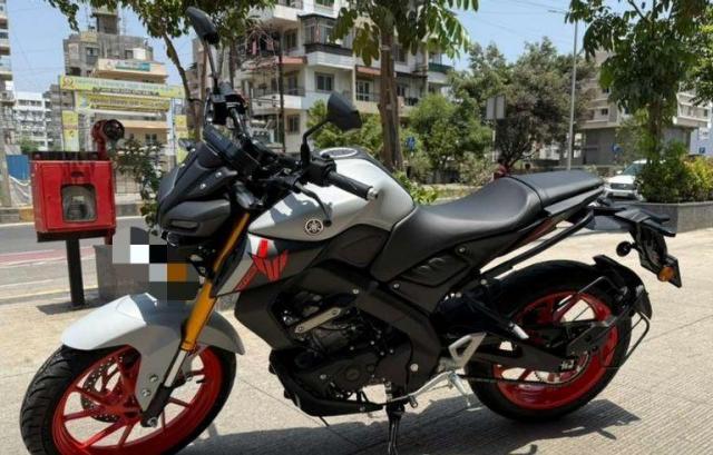 Yamaha MT 15 V2 Deluxe 2025