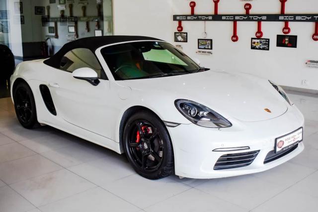 Porsche 718 Boxster  2018