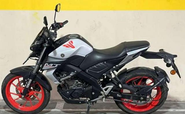 Yamaha MT 15 V2 Ice Fluo Cyan Storm Racing Blue 2022