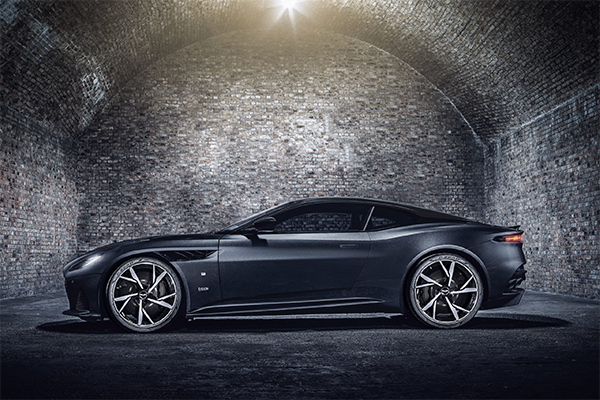 Aston Martin Vantage