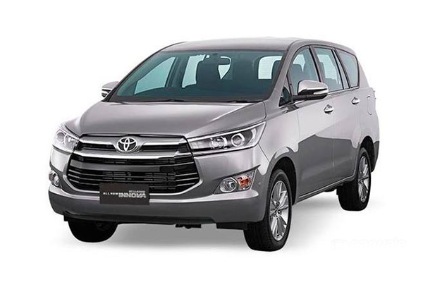 Toyota Innova Crysta Price In India Mileage Reviews Images Specifications Droom