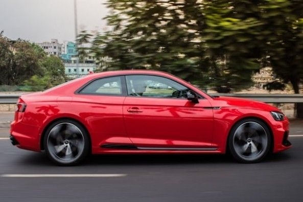 The second generation Audi RS5 is approximately 60 kgs lighter than its predecessor