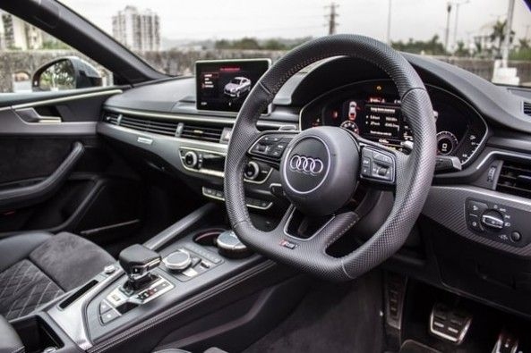 Fit and finish levels in the cabin of the RS5 Coupe are just unmatched