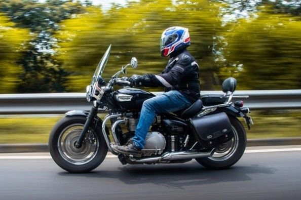 Riding at any speeds, the Speedmaster stays just as comfortable