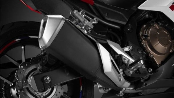 The CBR500R has a punchy and refined engine