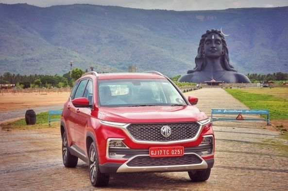 Red Color MG Hector Front Profile