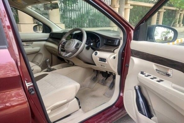 Red Color Maruti Suzuki Ertiga MPV Front Seats