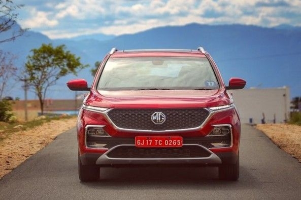 Red Color MG Hector Front Profile