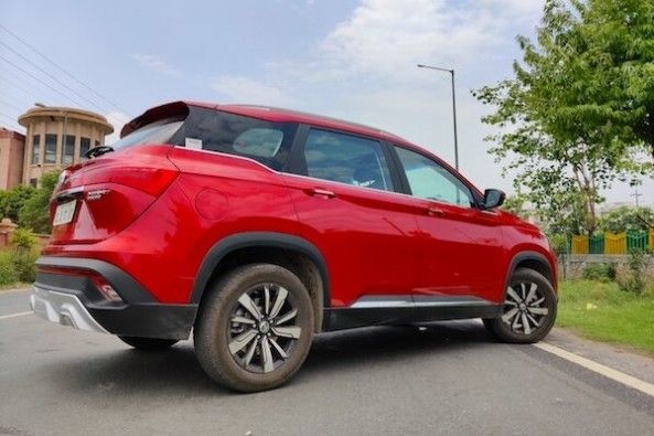 Red Color MG Hector Rear Profile