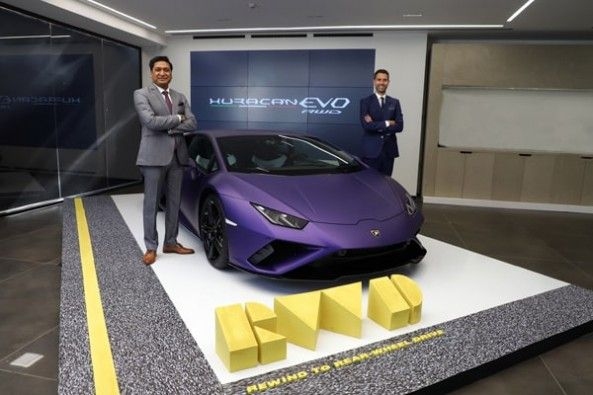 Lamborghini Huracan Evo RWD price
