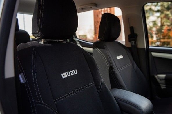 Isuzu D-Max GO2 Interior