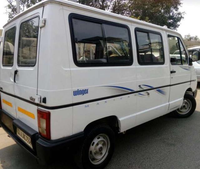 olx tata winger school van