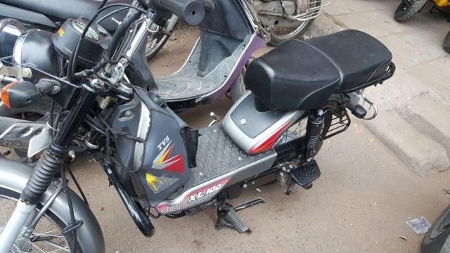 tvs xl 100 scooter