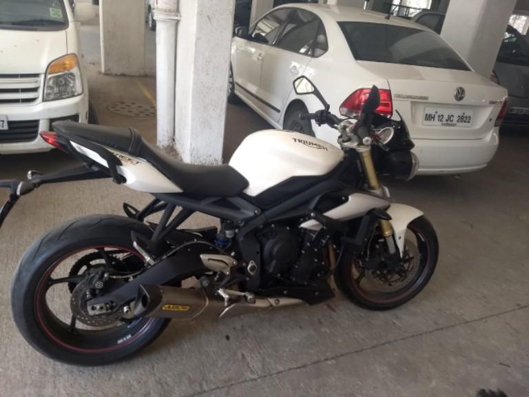 Triumph Street Triple Abs Bike For Sale In Pune Id 1417018503