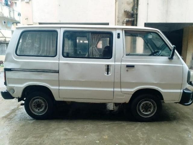 52 Used Maruti Suzuki Omni in Kolkata 