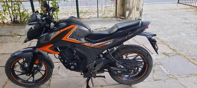 Honda Cb Hornet 160r Bike For Sale In Bhopal Id Droom