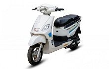 second hand electric scooty price