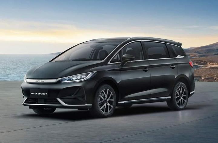 Byd Emax 7 2024 Superior 6 STR