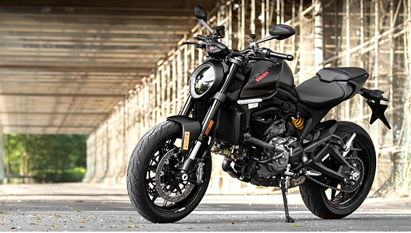 Ducati Monster 937 2021 Plus