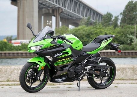 Kawasaki Ninja 400 2022 Standard