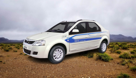 Mahindra E Verito 2022 D6