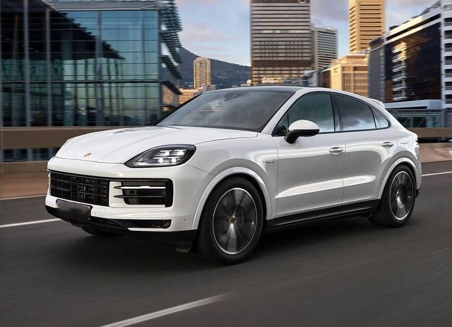 Porsche Cayenne Coupe 2022 E-Hybrid Platinum Edition