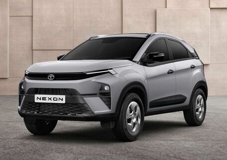 Tata Nexon 2023 Creative DT Petrol