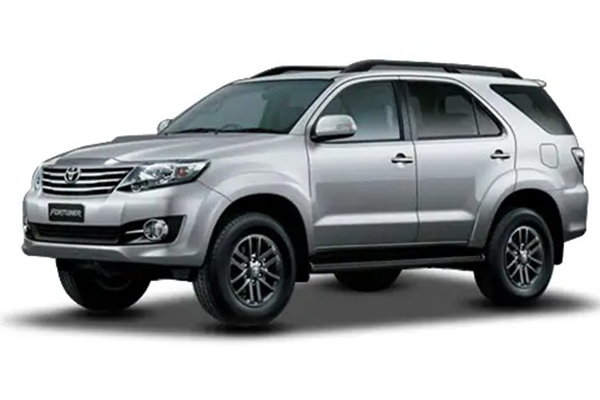 Toyota Fortuner 2013 3.0 4X4 MT